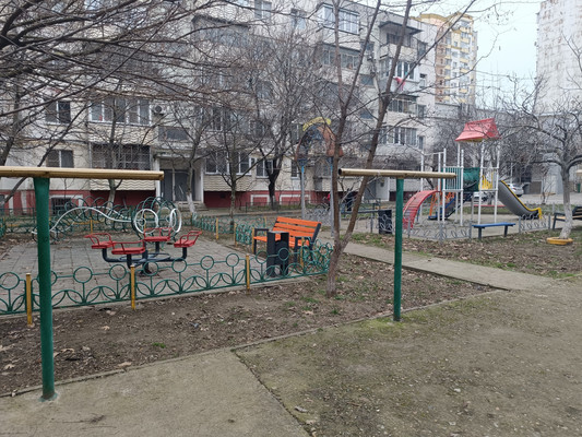 Продам двухкомнатную (2-комн.) квартиру, Южная ул, 6, Новороссийск г