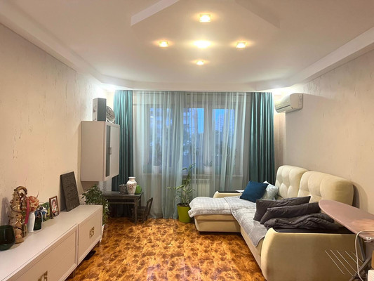 Продам двухкомнатную (2-комн.) квартиру, Дзержинского пр-кт, 219А, Новороссийск г