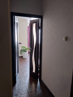 Продам трехкомнатную (3-комн.) квартиру, Дзержинского пр-кт, 232, Новороссийск г