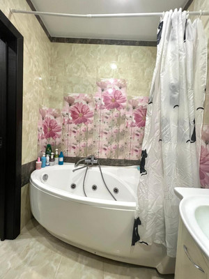 Продам однокомнатную (1-комн.) квартиру, Мурата Ахеджака ул, 6, Новороссийск г