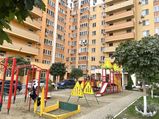 Продам однокомнатную (1-комн.) квартиру, Мурата Ахеджака ул, 6, Новороссийск г