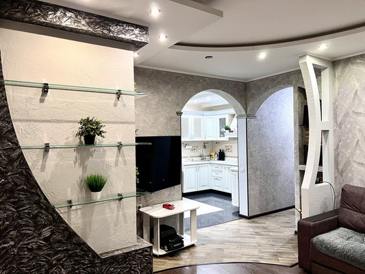 Продам двухкомнатную (2-комн.) квартиру, Дзержинского пр-кт, 228, Новороссийск г