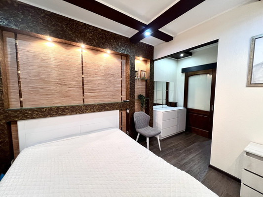 Продам двухкомнатную (2-комн.) квартиру, Дзержинского пр-кт, 228, Новороссийск г