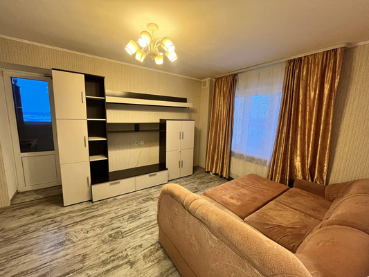 Продам однокомнатную (1-комн.) квартиру, Заречная ул, 1кА, Мебельной Фабрики п