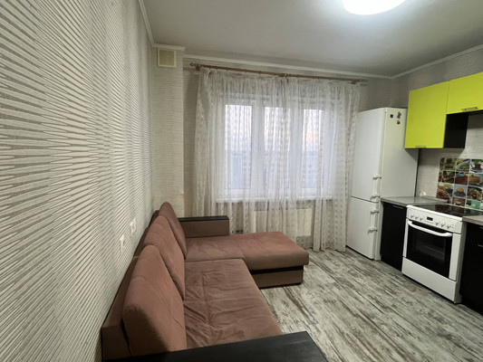 Продам однокомнатную (1-комн.) квартиру, Заречная ул, 1кА, Мебельной Фабрики п