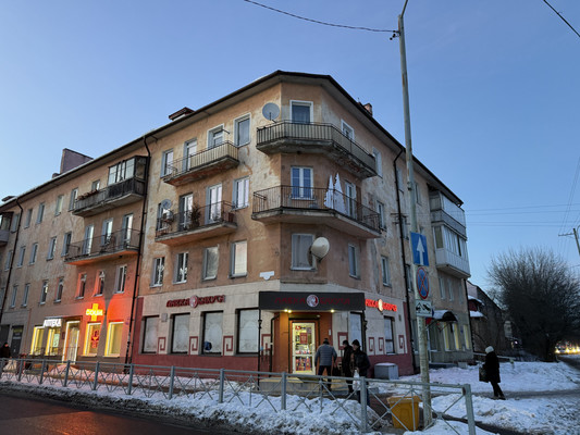 Продам коммерческое помещение 140,2 м2, Дзержинского ул, 128, Калининград г