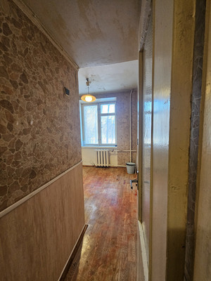 Продам трехкомнатную (3-комн.) квартиру, Валдайский проезд, 11, Москва г