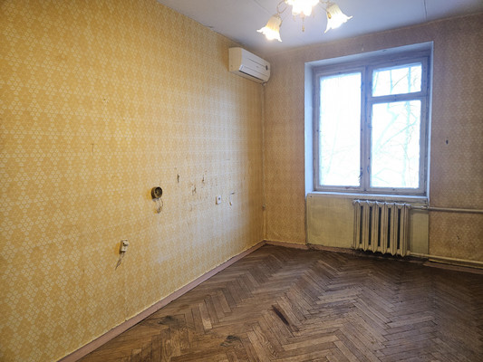 Продам трехкомнатную (3-комн.) квартиру, Валдайский проезд, 11, Москва г