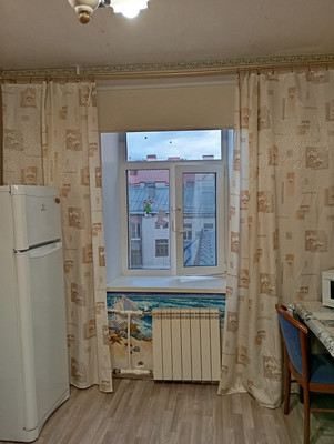 Продам трехкомнатную (3-комн.) квартиру, Лабутина ул, 16Б, Санкт-Петербург г