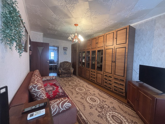 Продам двухкомнатную (2-комн.) квартиру, 8-е Марта ул, 20, Ишим г