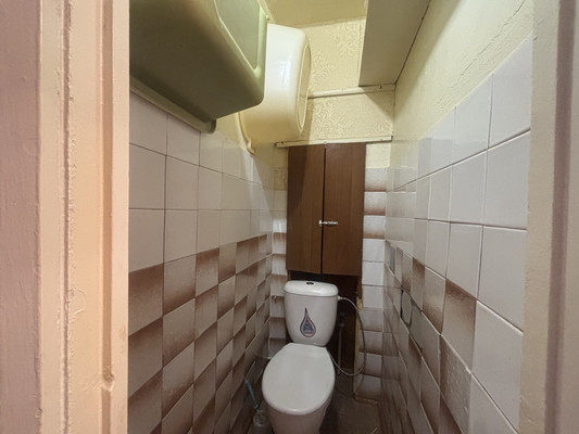 Продам двухкомнатную (2-комн.) квартиру, 8-е Марта ул, 20, Ишим г