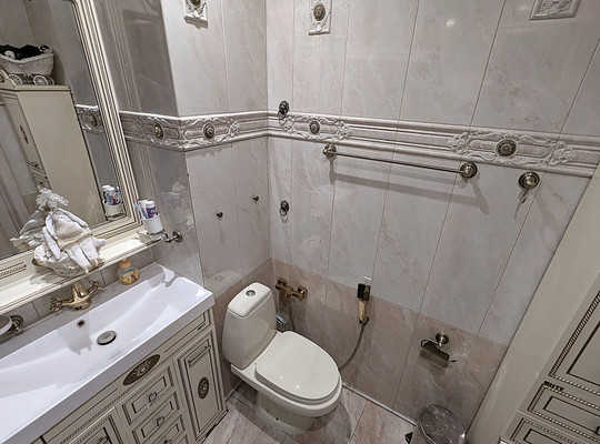 Продам трехкомнатную (3-комн.) квартиру, 2-й Покровский проезд, 4к2, Котельники г