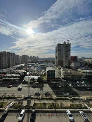 Продам двухкомнатную (2-комн.) квартиру, Дальняя ул, 8к1, Краснодар г