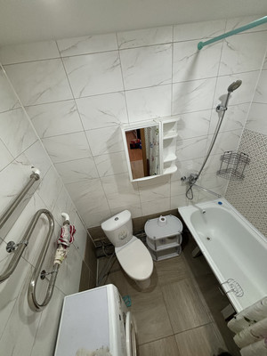 Продам однокомнатную (1-комн.) квартиру, Славы ул, 35, Сыктывкар г