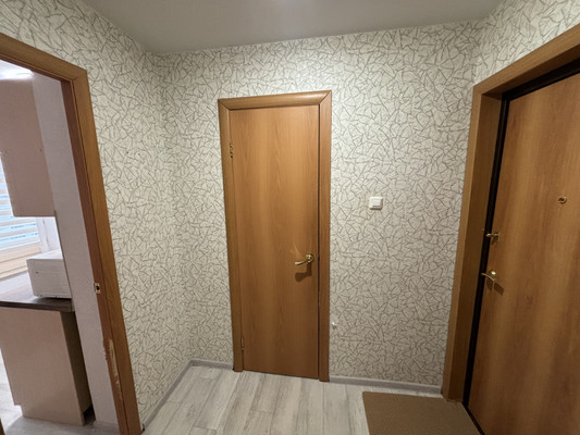 Продам однокомнатную (1-комн.) квартиру, Славы ул, 35, Сыктывкар г