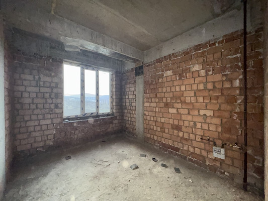 Продам однокомнатную (1-комн.) квартиру, Атажукина ул, 155, Нальчик г