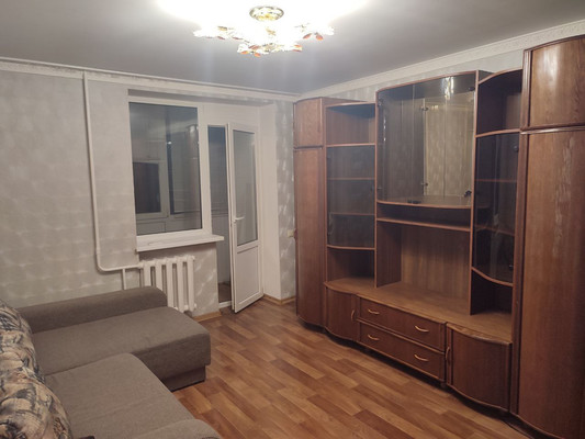 Продам однокомнатную (1-комн.) квартиру, Маршала Василевского ул, 51, Симферополь г