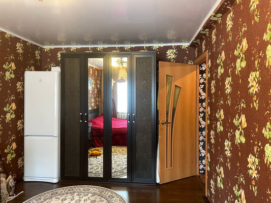 Продам двухкомнатную (2-комн.) квартиру, Карла Маркса ул, 78ка, Ишим г