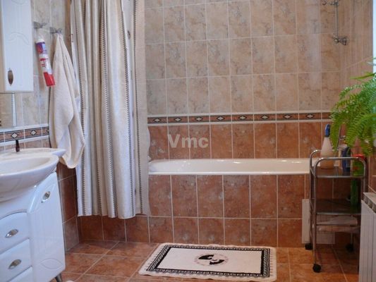 Продам дом, Ясная (КП Святые Ключи тер.) ул, 8, Артёмово д, 1 км от города