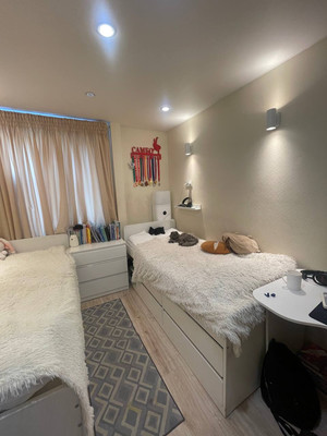 Продам двухкомнатную (2-комн.) квартиру, Нагорная ул, 17к2, Москва г