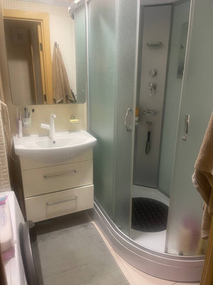 Продам двухкомнатную (2-комн.) квартиру, Нагорная ул, 17к2, Москва г