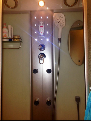 Продам двухкомнатную (2-комн.) квартиру, Нагорная ул, 17к2, Москва г