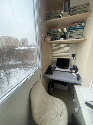 Продам двухкомнатную (2-комн.) квартиру, Нагорная ул, 17к2, Москва г