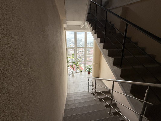 Продам двухкомнатную (2-комн.) квартиру, Камская ул, 31, Симферополь г