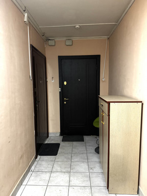 Продам однокомнатную (1-комн.) квартиру, Авиаторов ул, 2к1, Люберцы г