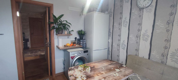 Продам трехкомнатную (3-комн.) квартиру, Генерала Родионова ул, 5, Симферополь г