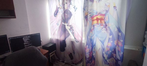 Продам трехкомнатную (3-комн.) квартиру, Генерала Родионова ул, 5, Симферополь г