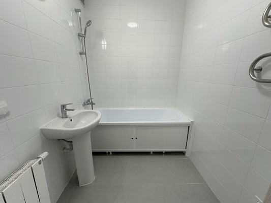 Продам двухкомнатную (2-комн.) квартиру, Кусковская ул, 12к1, Москва г