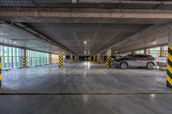 Продам машиноместо 13,3 м2, Галеева ул, 18, Казань г