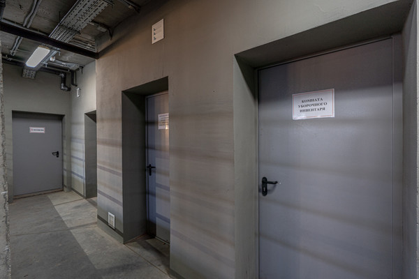 Продам машиноместо 13,3 м2, Галеева ул, 18, Казань г