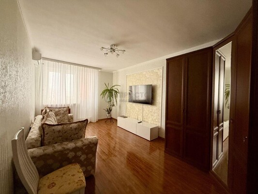 Продам двухкомнатную (2-комн.) квартиру, Перерва ул, 50, Москва г