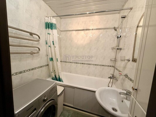 Продам двухкомнатную (2-комн.) квартиру, Перерва ул, 50, Москва г