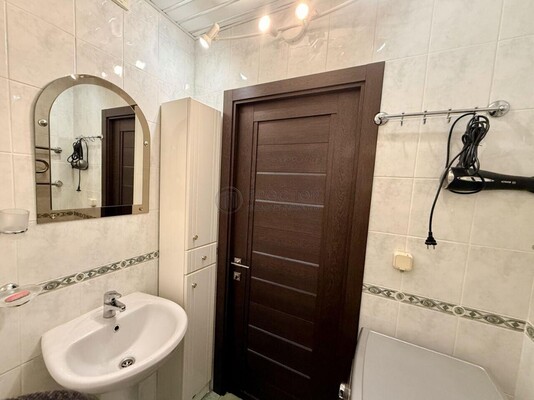 Продам двухкомнатную (2-комн.) квартиру, Перерва ул, 50, Москва г