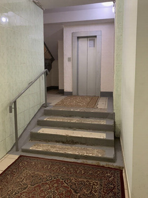 Продам двухкомнатную (2-комн.) квартиру, Бутлерова ул, 24, Москва г