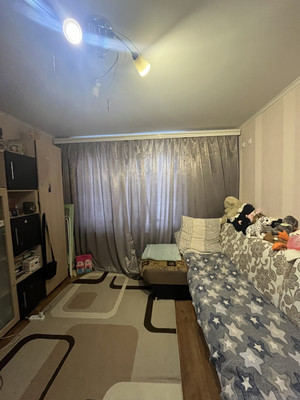 Продам двухкомнатную (2-комн.) квартиру, Ульяновская ул, 52, Пенза г