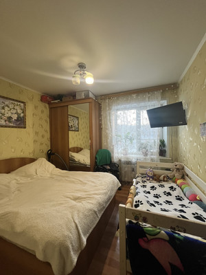 Продам двухкомнатную (2-комн.) квартиру, Ульяновская ул, 52, Пенза г