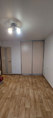 Продам двухкомнатную (2-комн.) квартиру, Альпийский пер, 12, Санкт-Петербург г