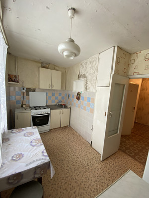 Продам трехкомнатную (3-комн.) квартиру, Заречная ул, 40, Куженер пгт