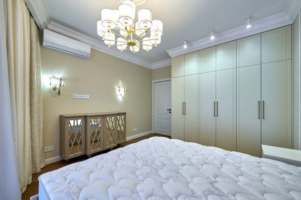 Продам трехкомнатную (3-комн.) квартиру, Народного Ополчения ул, 15к3, Москва г