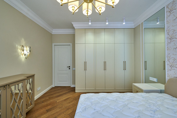 Продам трехкомнатную (3-комн.) квартиру, Народного Ополчения ул, 15к3, Москва г