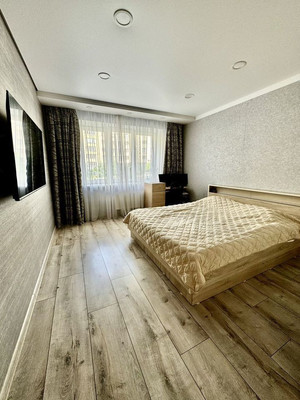 Продам двухкомнатную (2-комн.) квартиру, Озерная ул, 41А, Калининград г