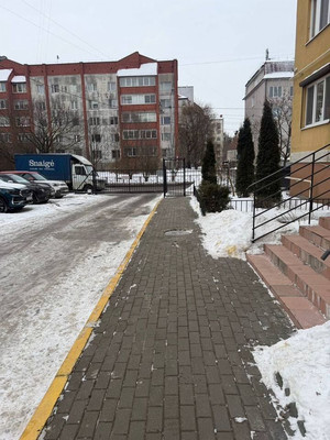 Продам двухкомнатную (2-комн.) квартиру, Озерная ул, 41А, Калининград г