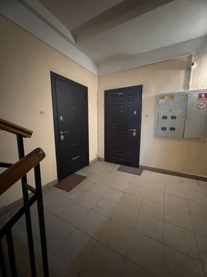 Продам двухкомнатную (2-комн.) квартиру, Озерная ул, 41А, Калининград г