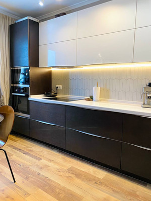 Продам двухкомнатную (2-комн.) квартиру, Большая Очаковская ул, 44к1, Москва г