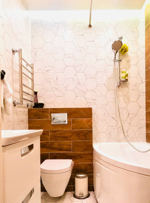 Продам двухкомнатную (2-комн.) квартиру, Большая Очаковская ул, 44к1, Москва г