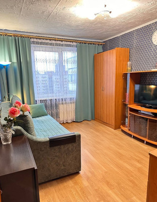 Продам трехкомнатную (3-комн.) квартиру, Руднева ул, 8Ак2, Санкт-Петербург г